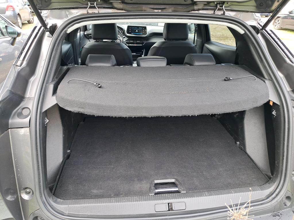 Peugeot 2008 BlueHDi 130 S&S EAT8 Allure 2022