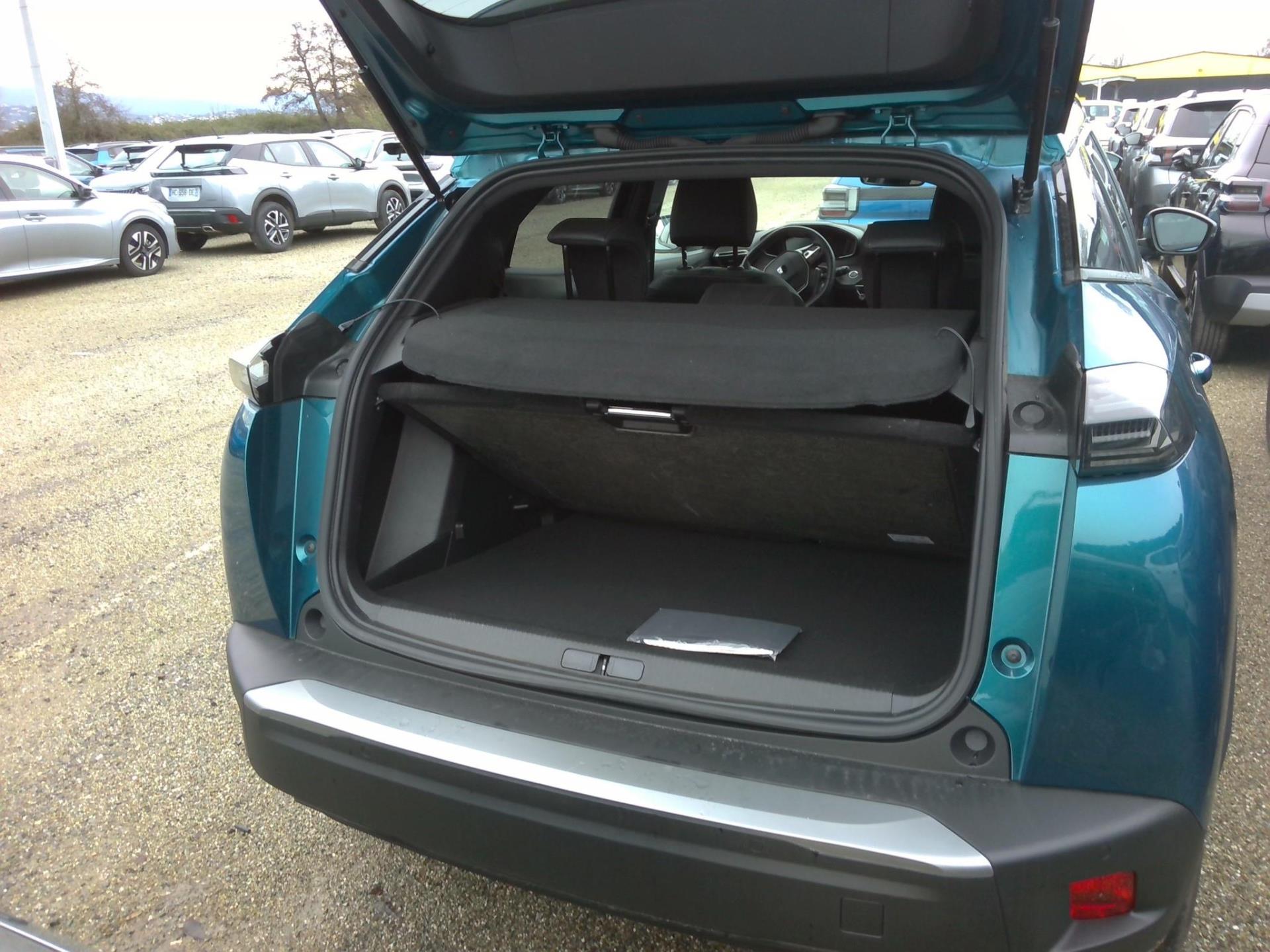 Peugeot 2008 100 S&S BVM6 Allure 2025