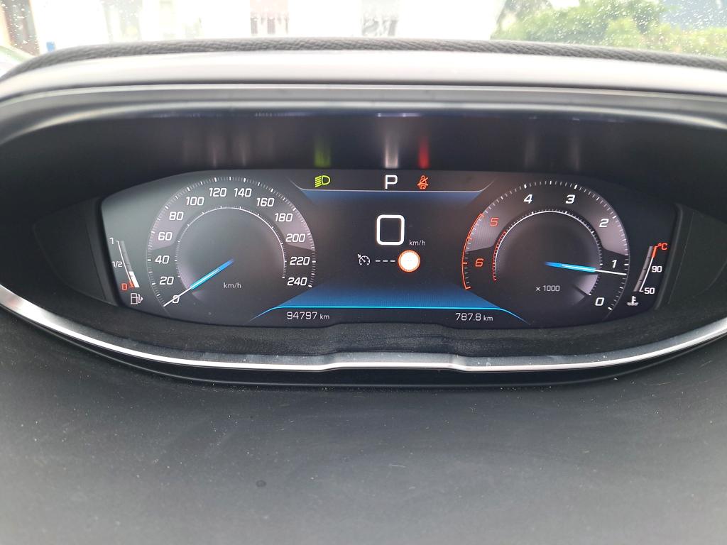 Peugeot 3008 BlueHDi 130ch S&S EAT8 Active Pack 2022