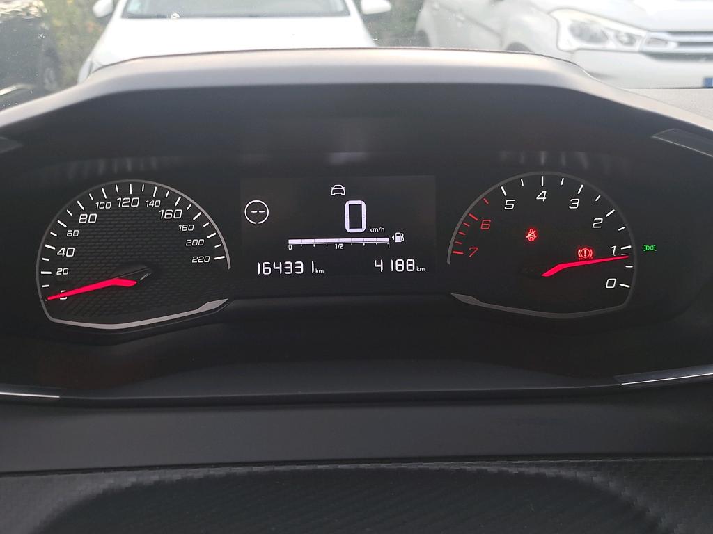 Peugeot 208 BlueHDi 100 S&S BVM6 Active 2021