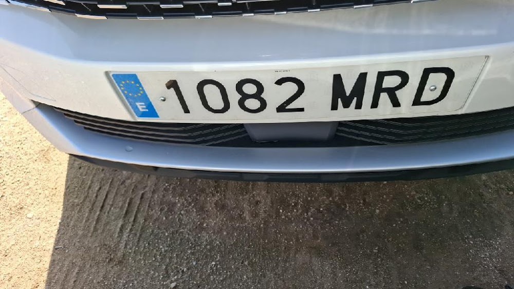 Peugeot 3008 3008 Allure Pack Gasolina 130 S&S 6 Vel. MAN