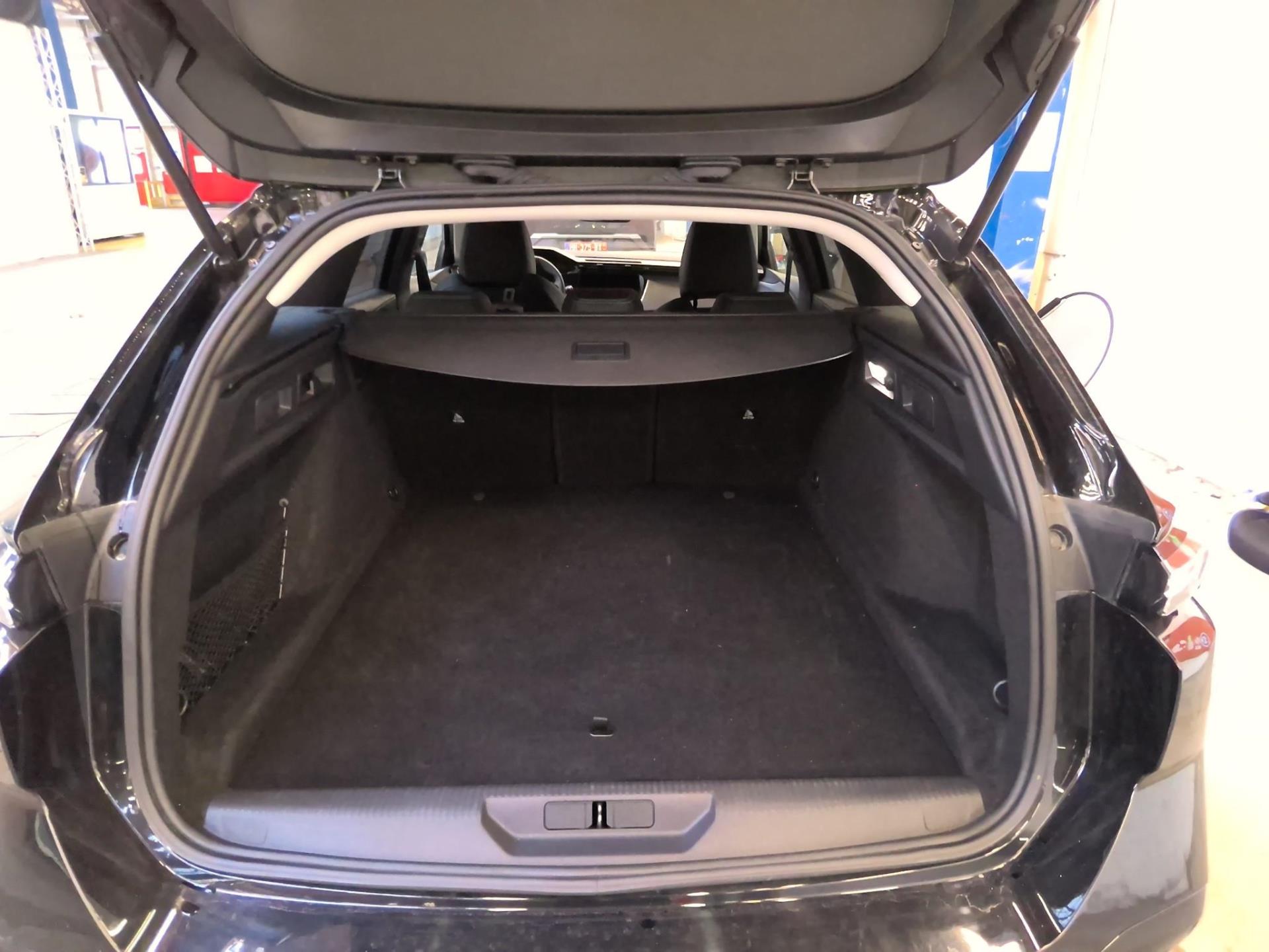 Peugeot 308 SW Hybrid 145 e-DCS6 Allure 2025