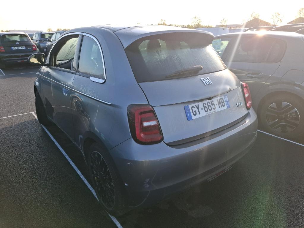 FIAT 500 3+1 e 118 ch La Prima 2023