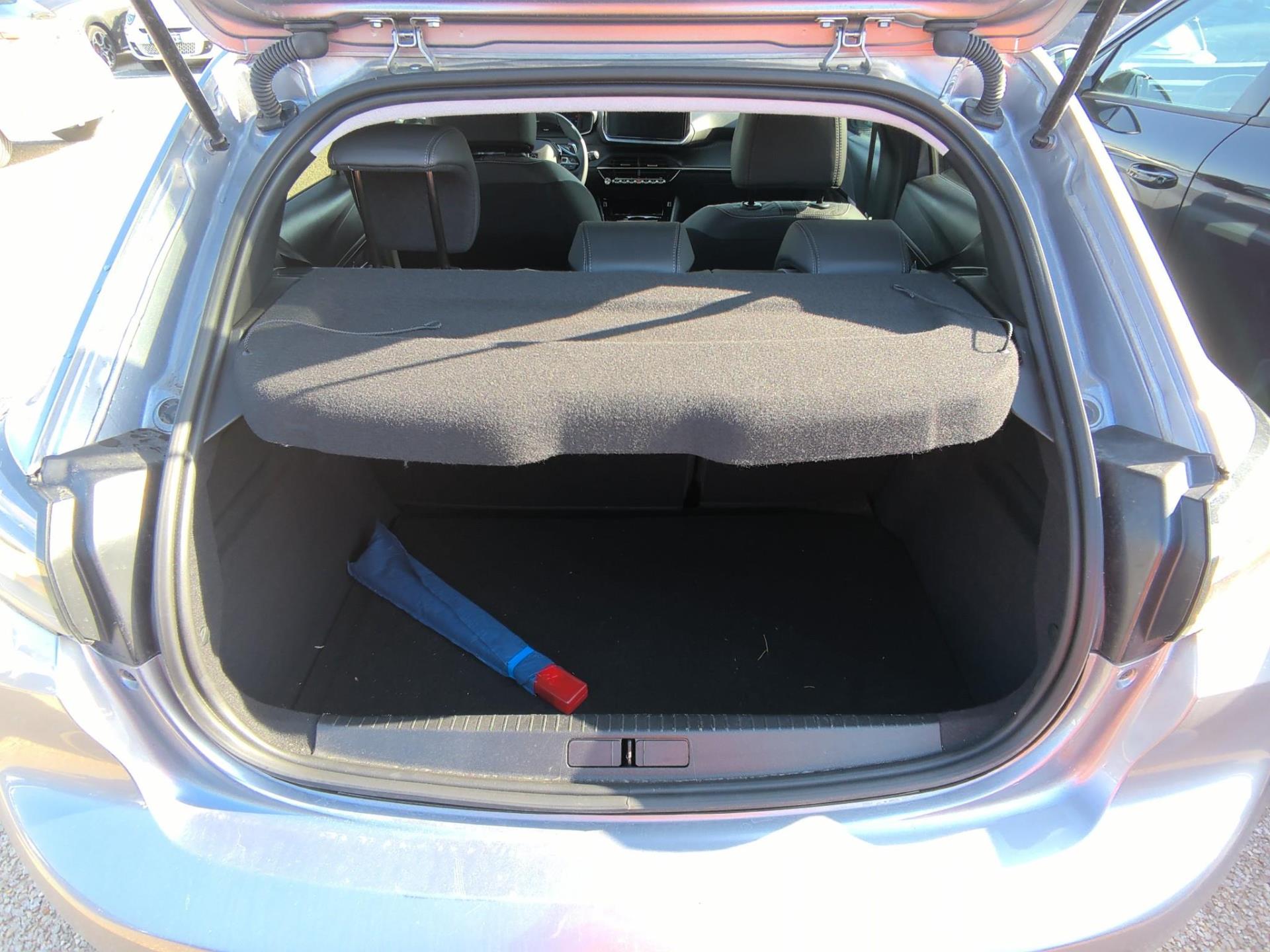 Peugeot 208 Hybrid 110 ch e-DCS6 Allure 2025