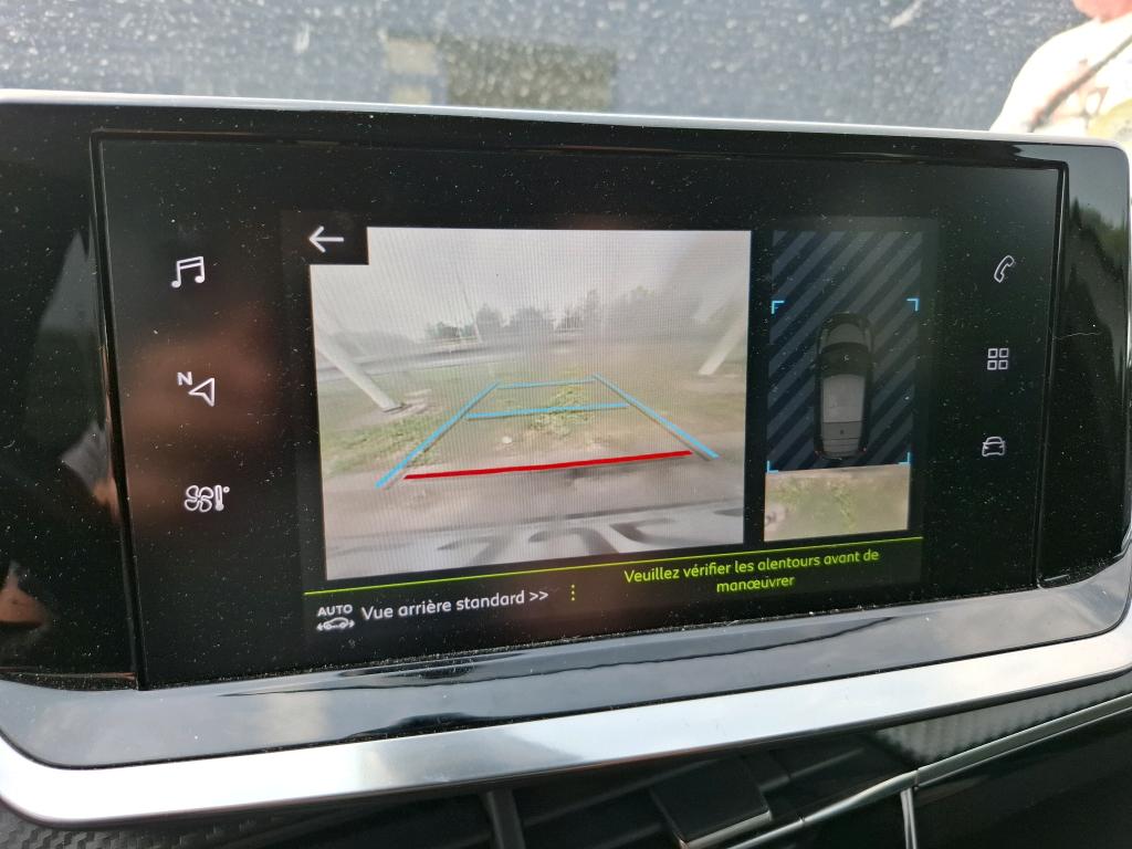 Peugeot 208 BlueHDi 100 S&S BVM6 Allure 2022