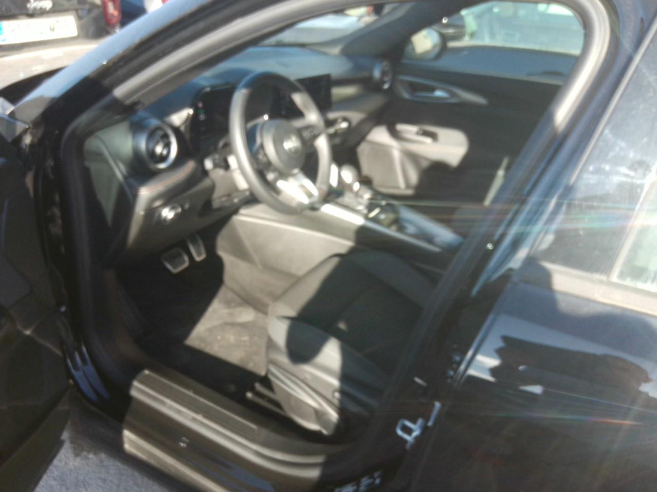 Foto Alfa Romeo Tonale 3
