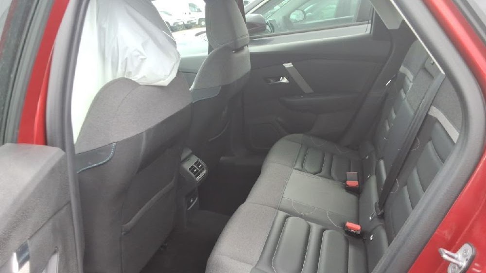 Foto Citroën C4 13