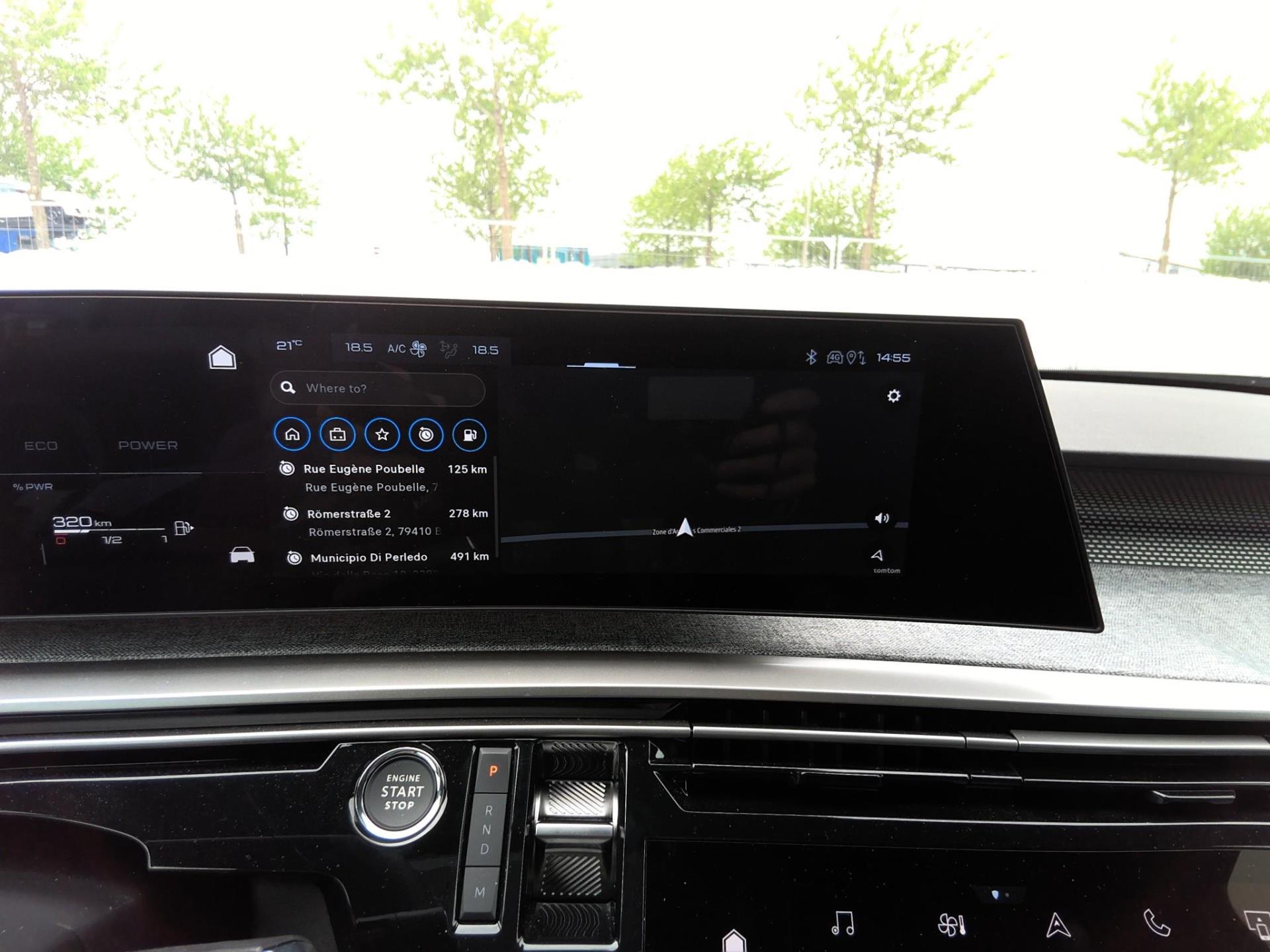 Peugeot 3008 Hybrid 136 e-DCS6 GT 2025