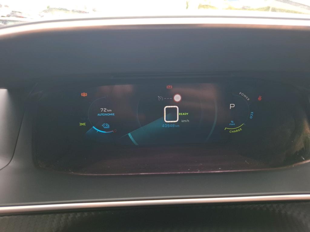 Peugeot 2008 Moteur électrique 136 ch GT Line 2021