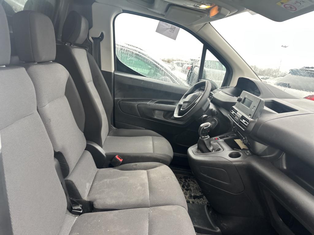 Peugeot PARTNER FOURGON STANDARD 650 KG BLUEHDI 100 S&S BVM5 PREMIUM 2020