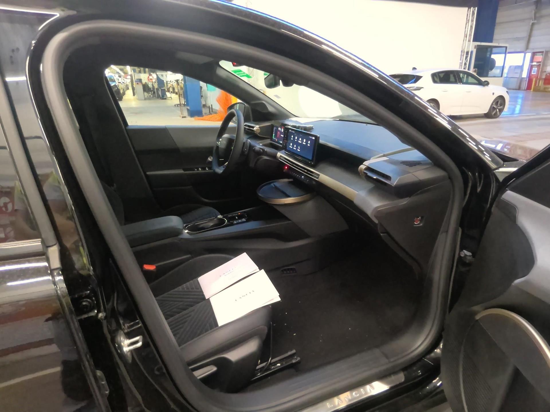 LANCIA Ypsilon 1.2 Ibrida 100ch eDCT6 LX 2025