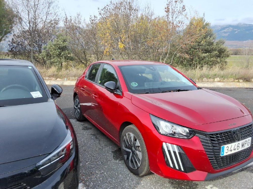 Foto Peugeot 308 8