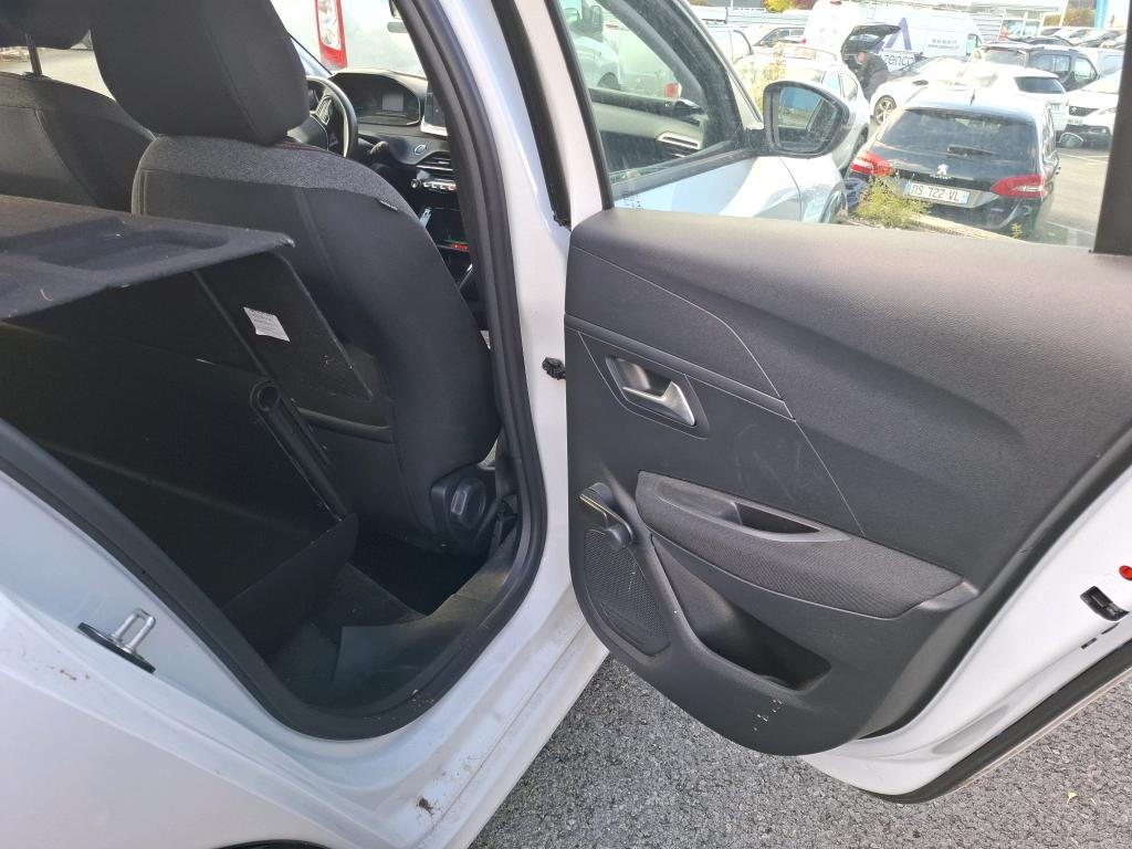Peugeot 208 ELECTRIQUE 50 KWH 136 ACTIVE BUSINESS R 2020