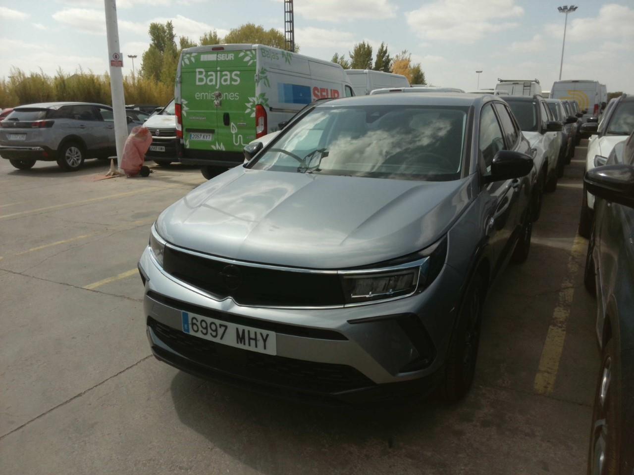 Foto Opel Grandland PHEV 2