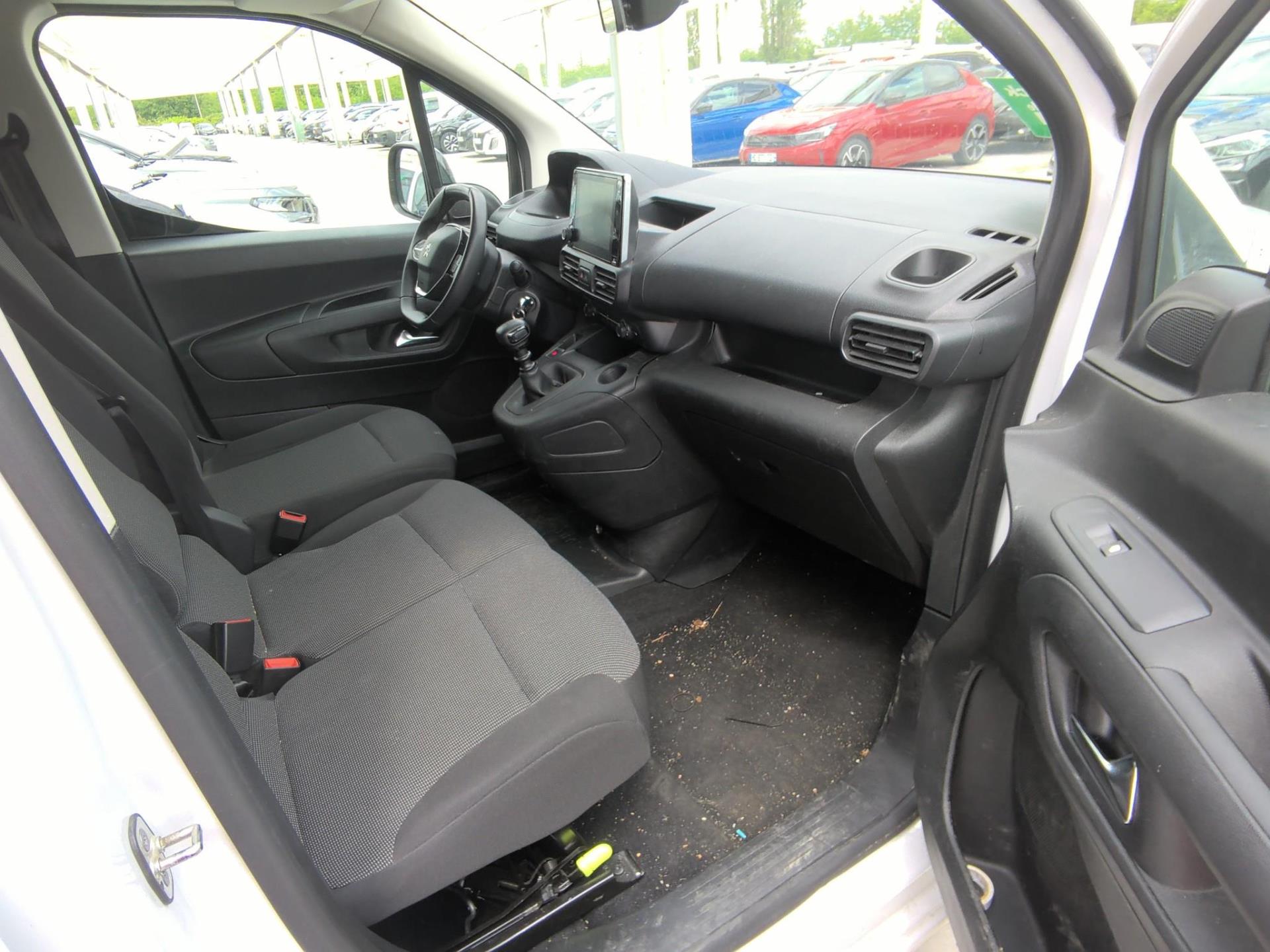 Peugeot PARTNER FOURGON M 650 KG BLUEHDI 100 S&S BVM6  2024