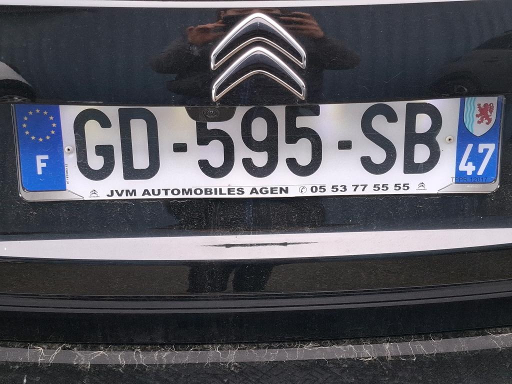 Citroen C4 SOCIETE BLUEHDI 130 S&S EAT8 FEEL NAV BUSINESS R 2021