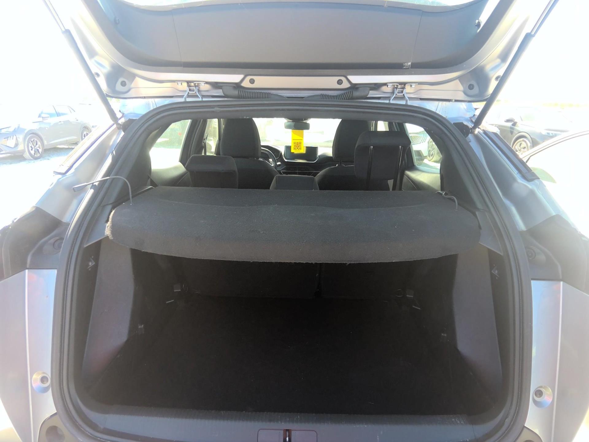 Peugeot 2008 Hybrid 145 ch e-DCS6 Style 2025