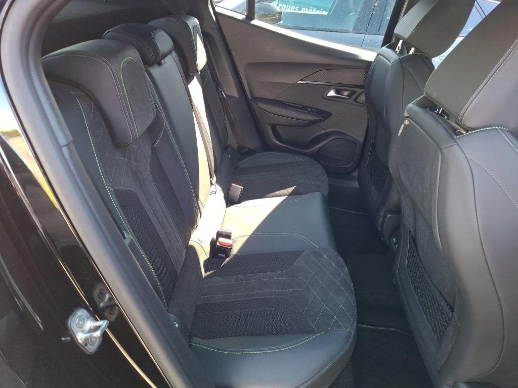 Peugeot 2008 PureTech 130 S&S EAT8 GT Pack 2022