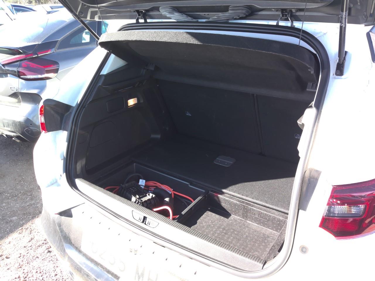 Foto Opel Grandland PHEV 7