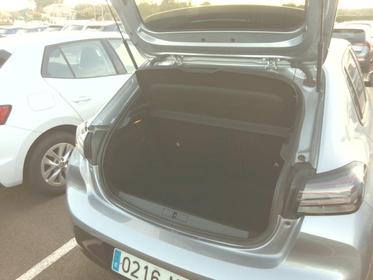 Foto Peugeot 208 22
