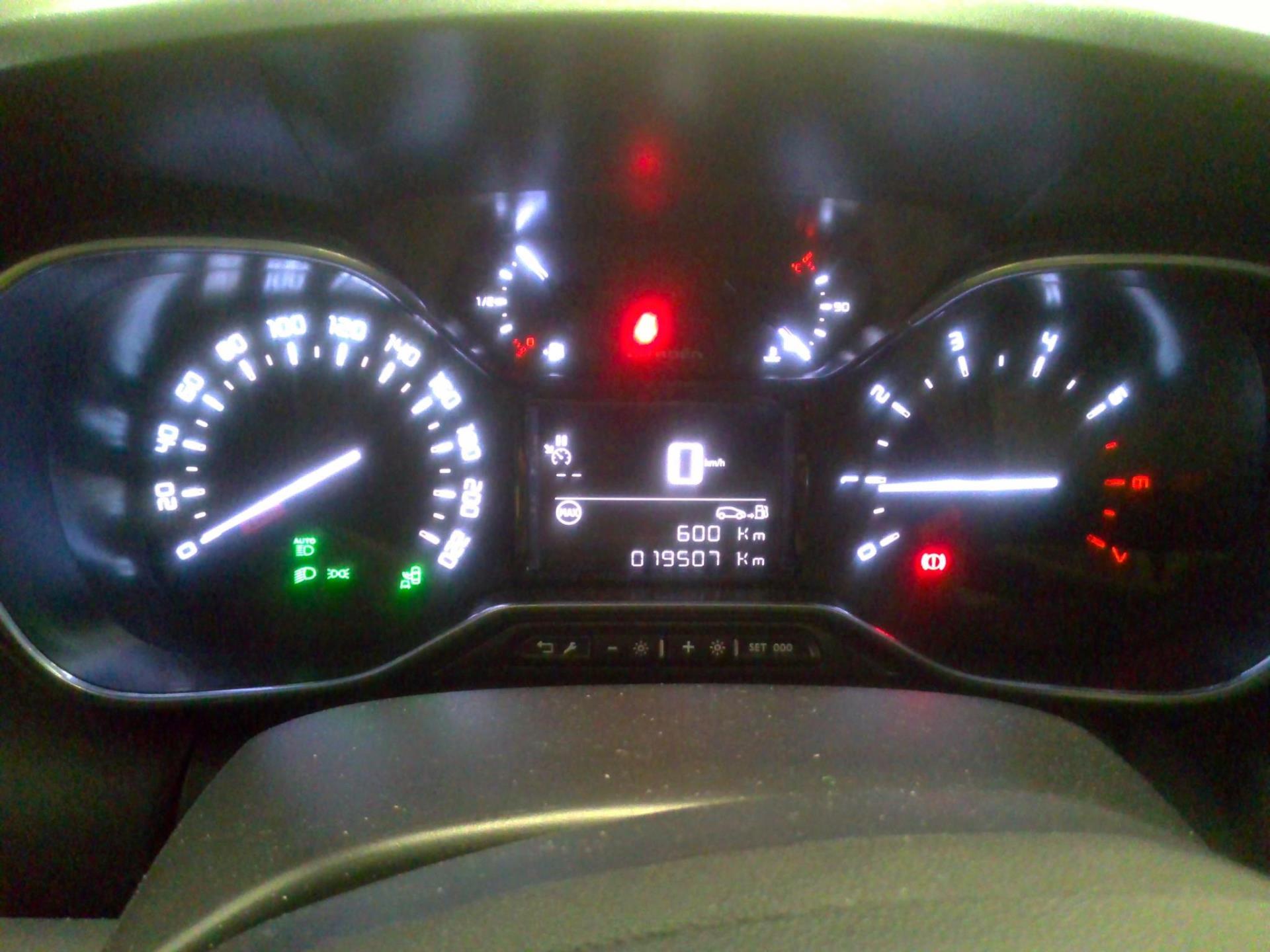 Citroen C3 Aircross BlueHDi 110 S&S BVM6 Shine 2023