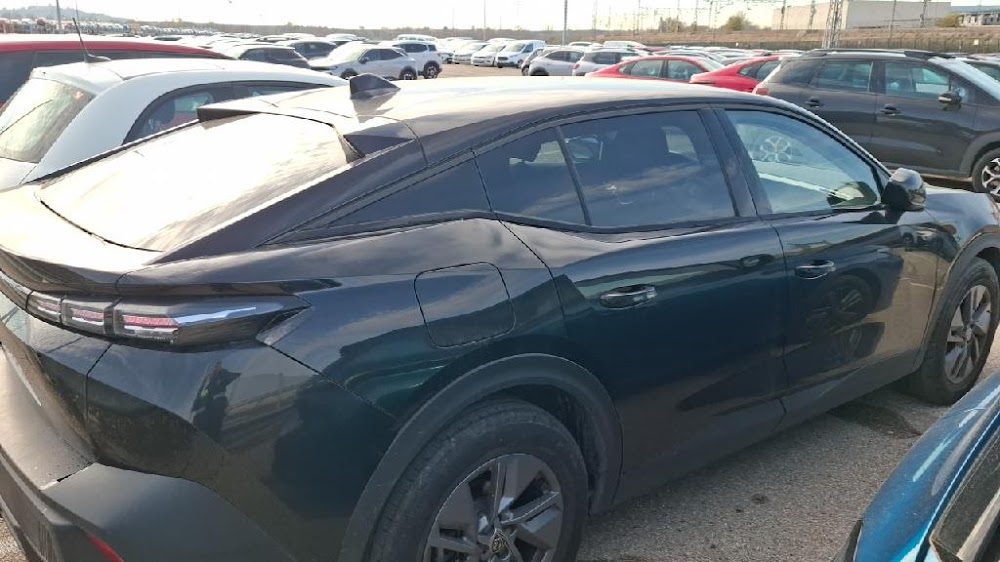 Foto Peugeot 408 3