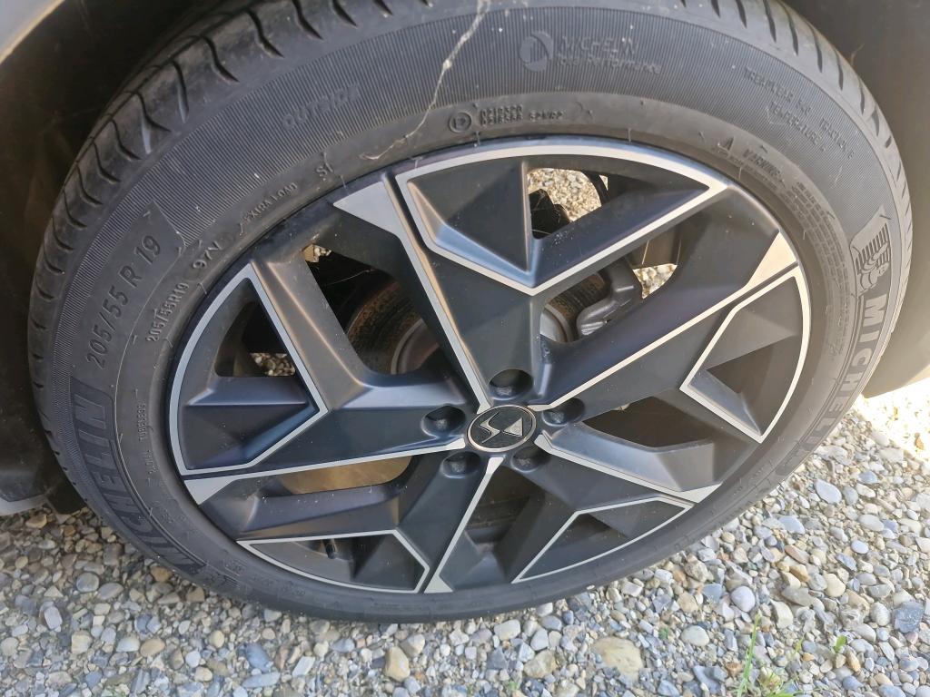 DS DS 4 PureTech 130 EAT8 Cross Rivoli 2023