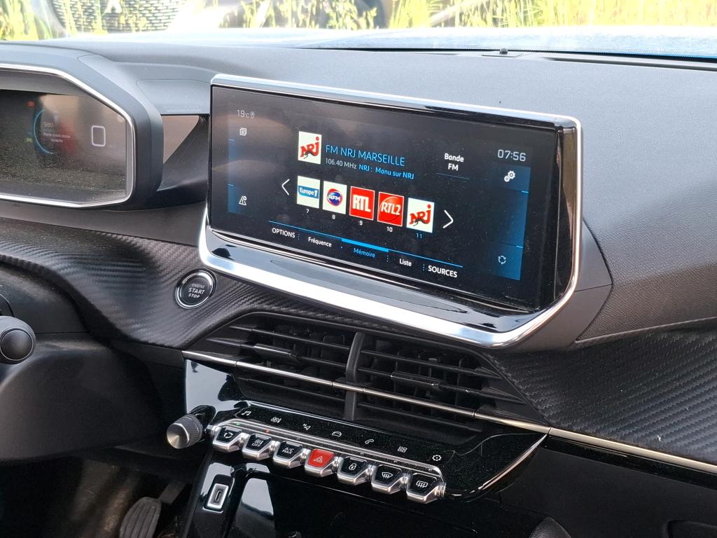 Peugeot 2008 BlueHDi 110 S&S BVM6 Allure Business 2021
