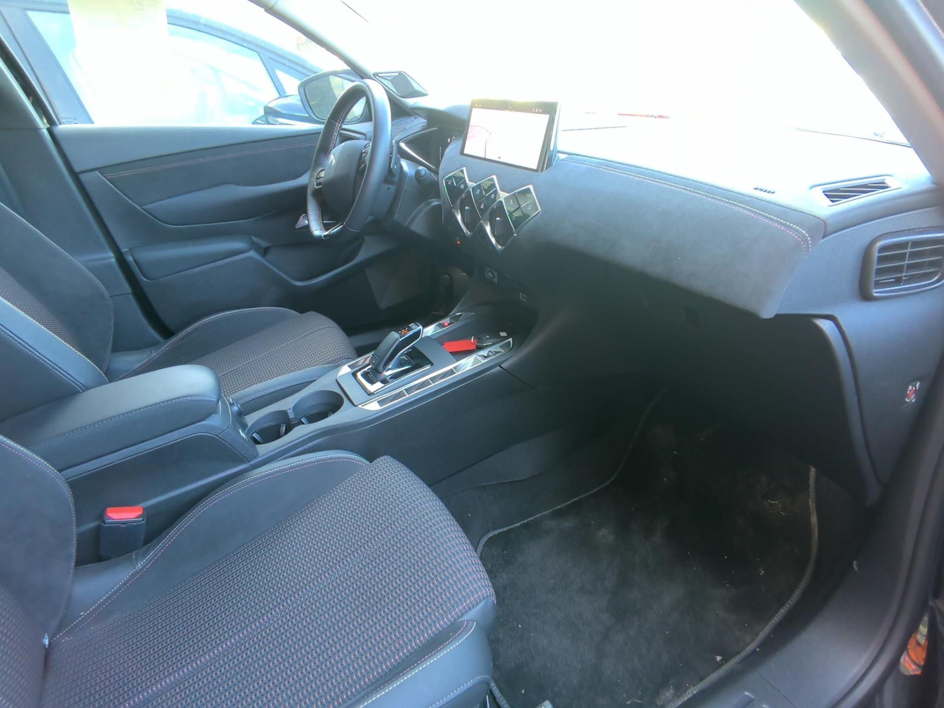 DS DS3 Crossback PureTech 130 EAT8 Performance Line+ 2023