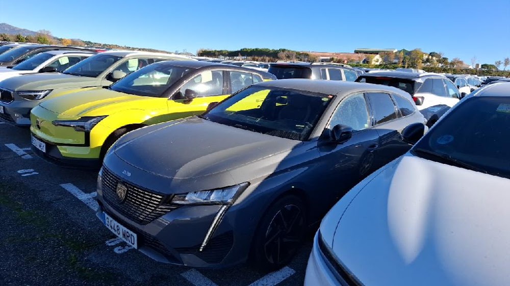 Foto Peugeot 308 4