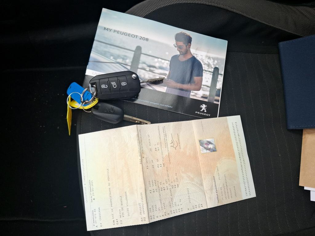 Peugeot 208 BLUEHDI 100 S&S BVM6 PREMIUM PACK 2021