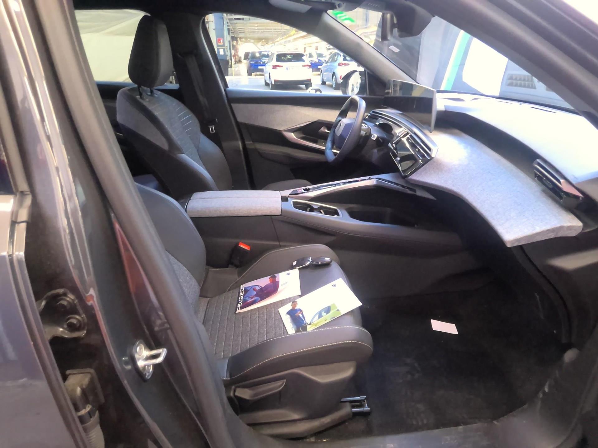 Peugeot 5008 Electrique 210 ch 73 kWh Allure 2025