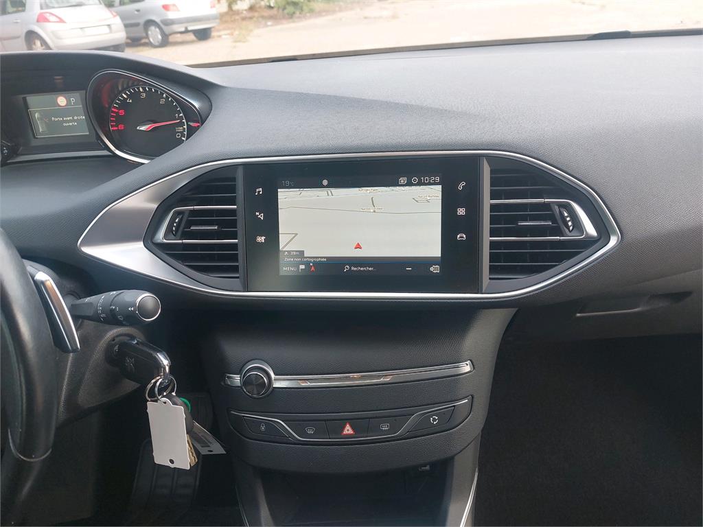 Peugeot 308 BlueHDi 130ch S&S EAT8 Active Business 2019