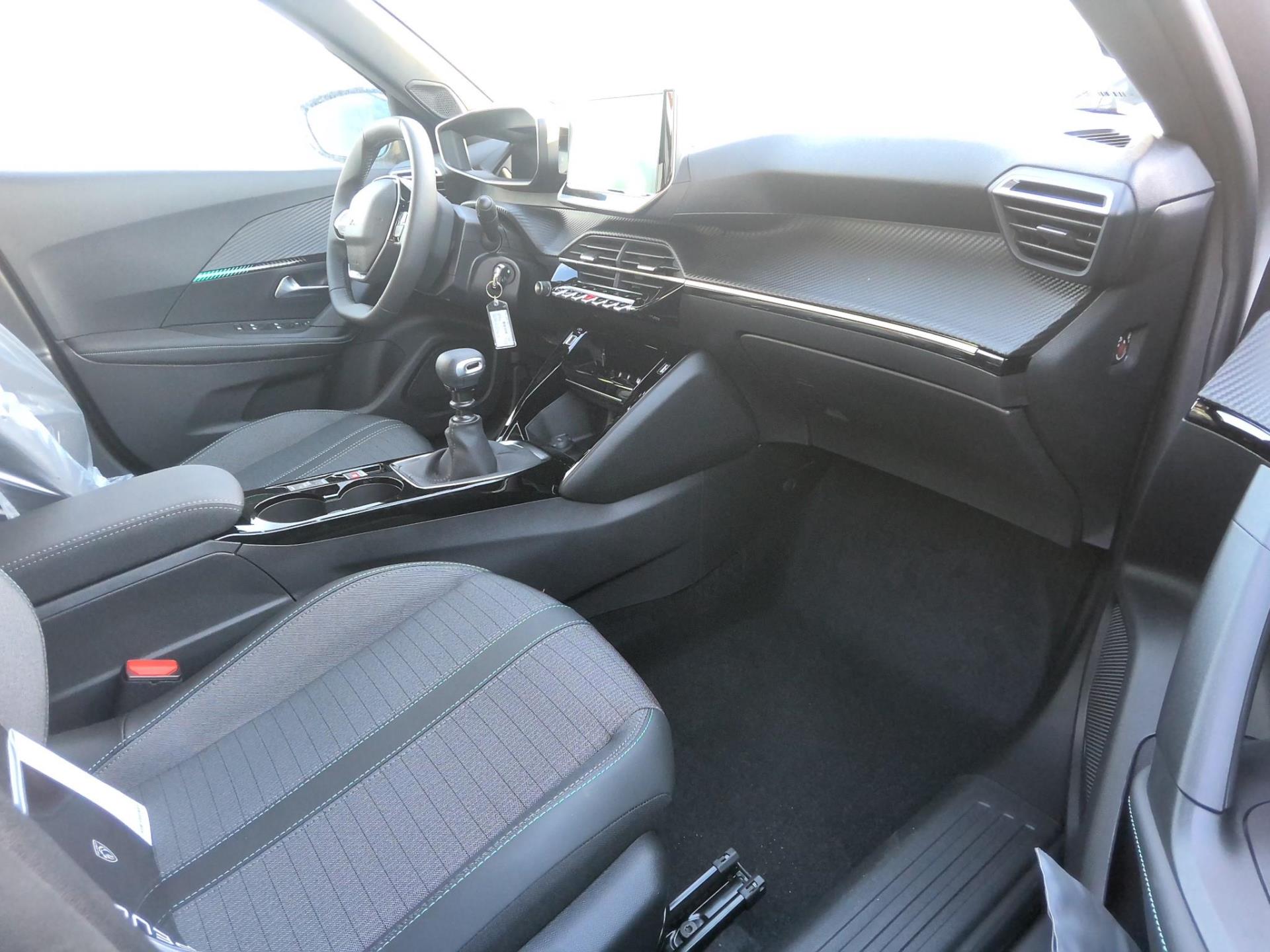 Peugeot 2008 PureTech 130 S&S BVM6 Allure Pack 2023