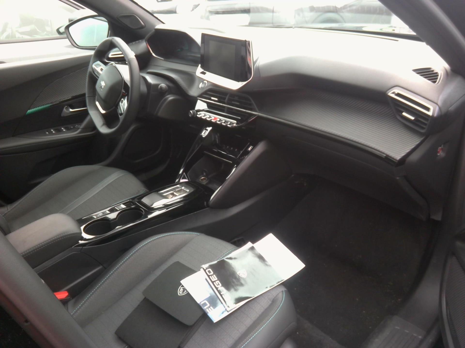 Peugeot 2008 Electrique 136 ch Allure 2023