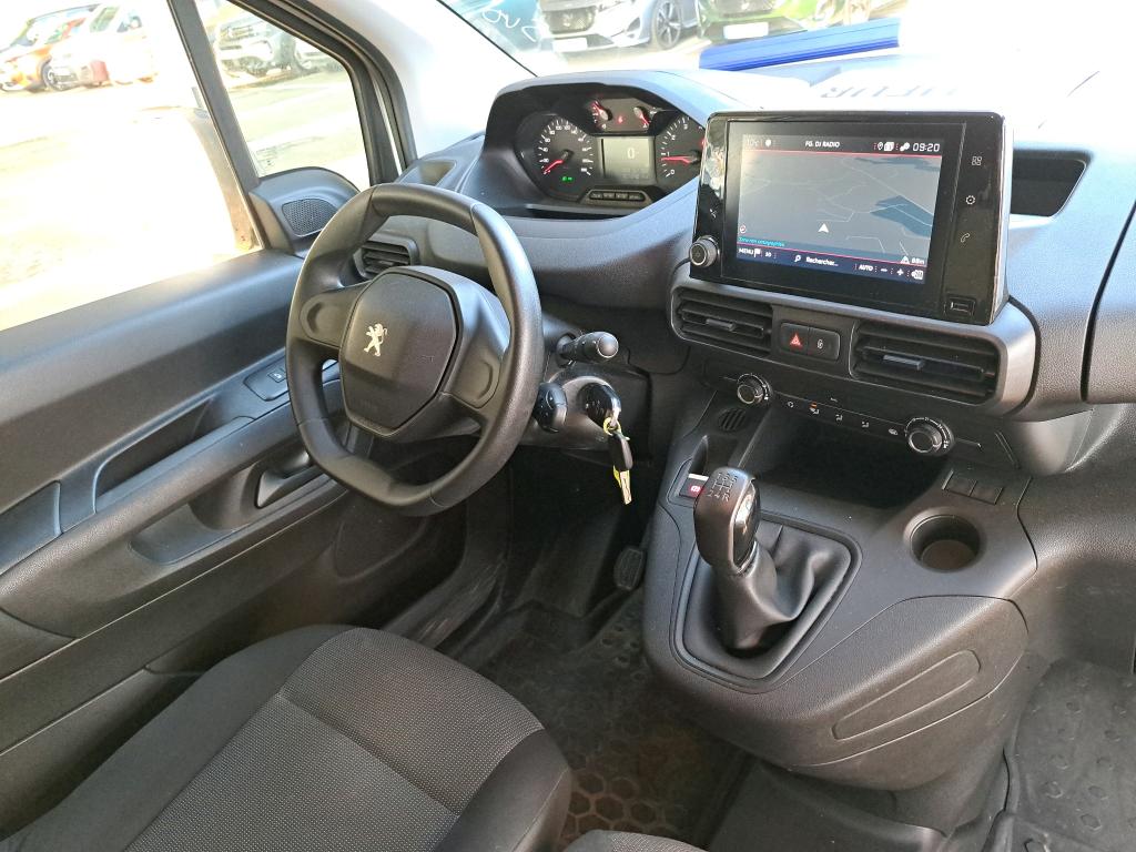 Peugeot PARTNER FOURGON STANDARD 650 KG BLUEHDI 75 BVM5 PREMIUM 2021