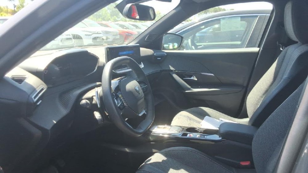 Foto Peugeot 2008 6