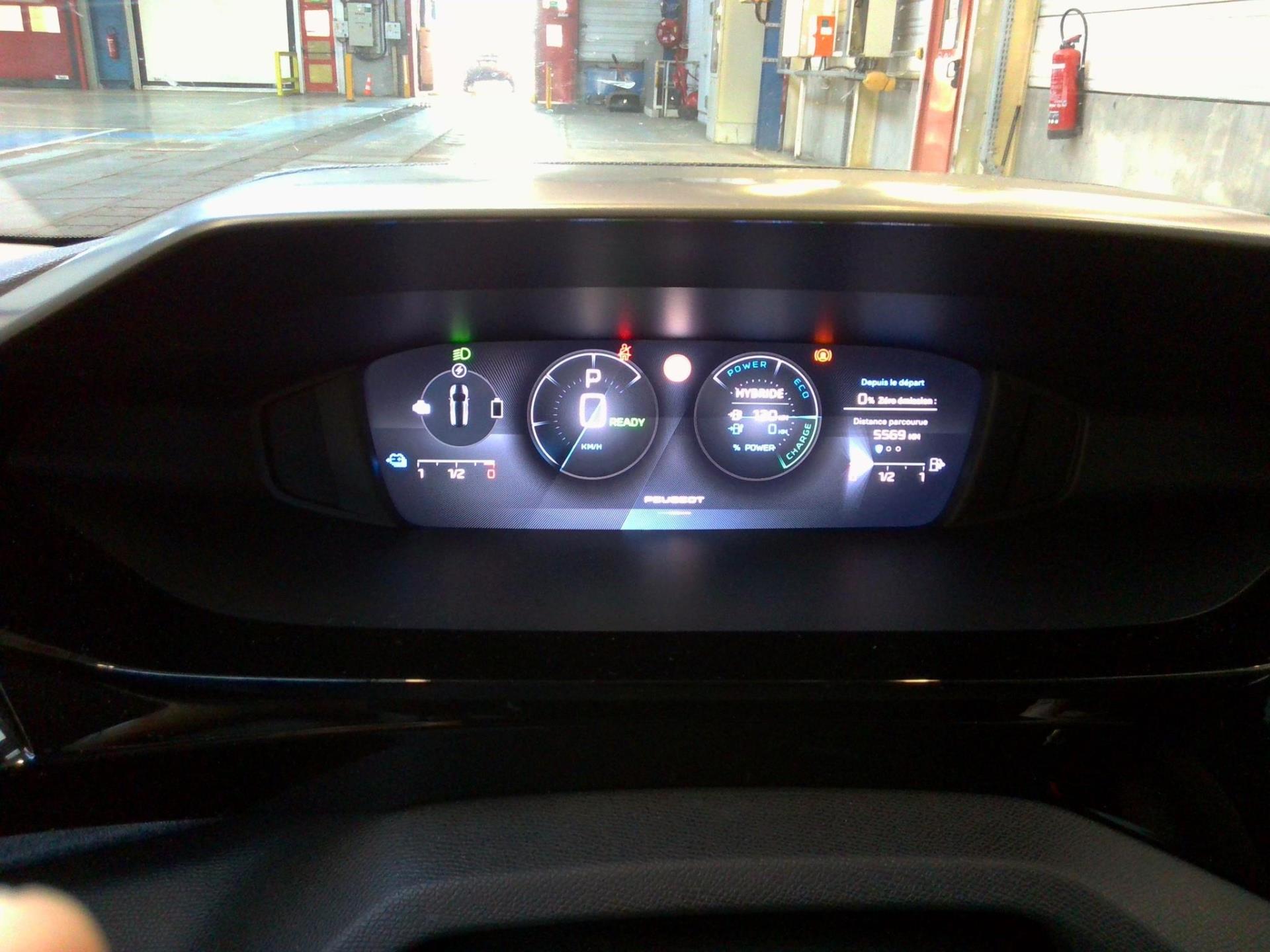 Peugeot 308 SW PHEV 180 e-EAT8 Allure 2024