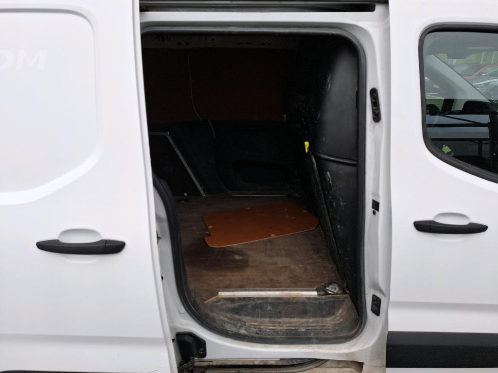 Peugeot PARTNER FOURGON STANDARD 650 KG BLUEHDI 75 BVM5 PREMIUM 2021