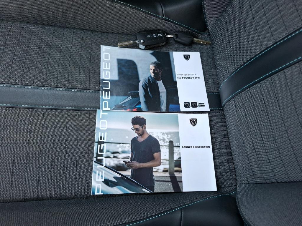 Peugeot 2008 BlueHDi 130 S&S EAT8 Allure 2021