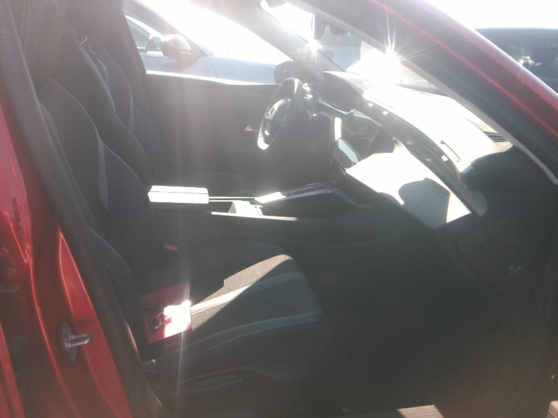 Peugeot 308 PHEV 180 e-EAT8 Allure 2024