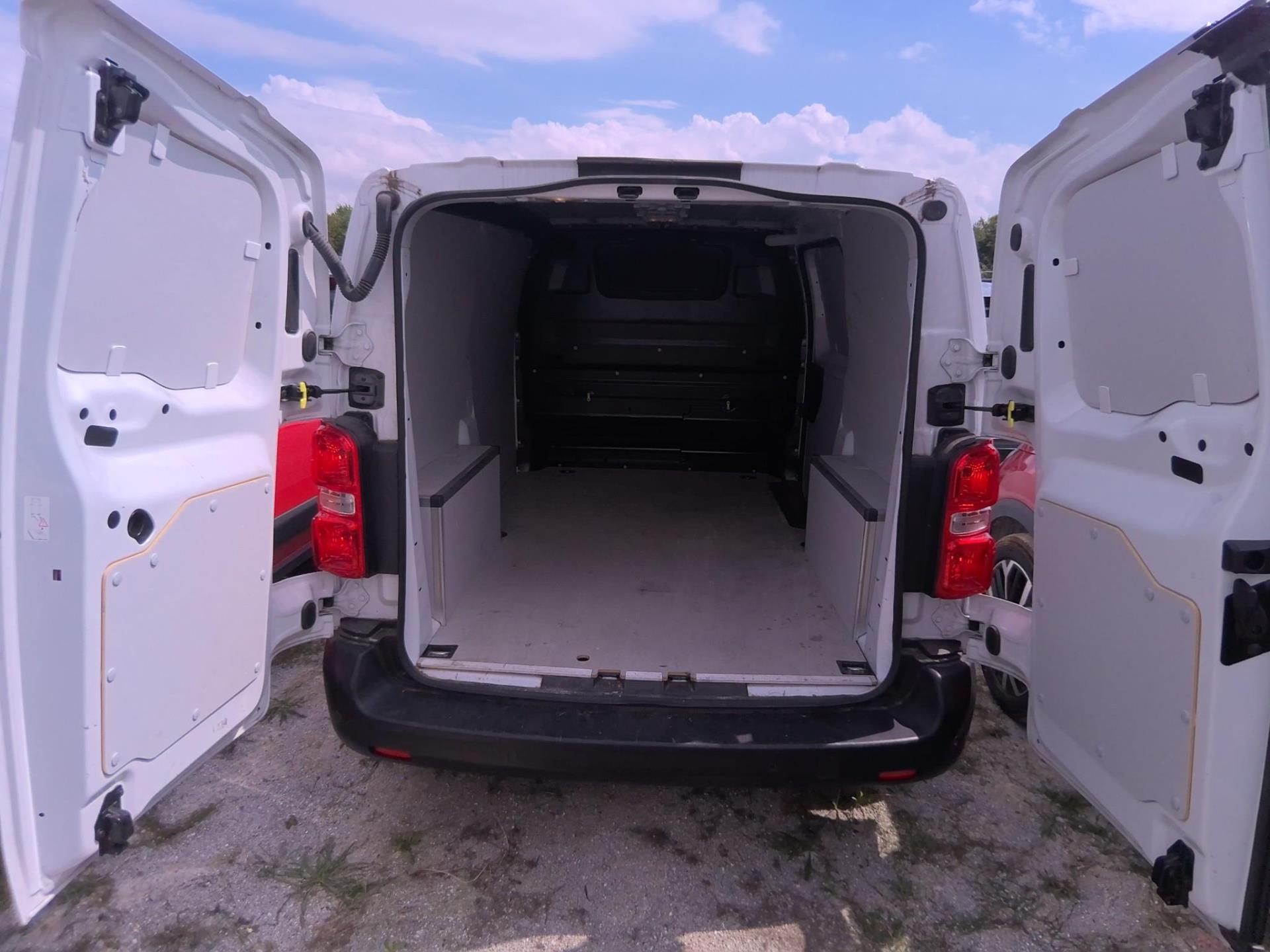Opel VIVARO FGN TAILLE M BLUEHDI 120 S&S BVM6  2024