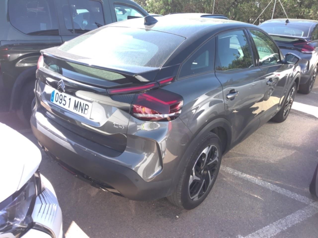 Foto Citroën C4 X 8