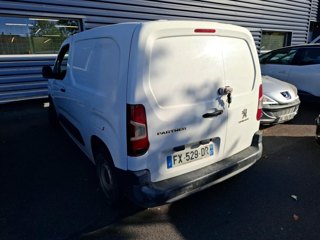 Peugeot PARTNER FOURGON STANDARD 650 KG BLUEHDI 100 S&S BVM5 PREMIUM 2021