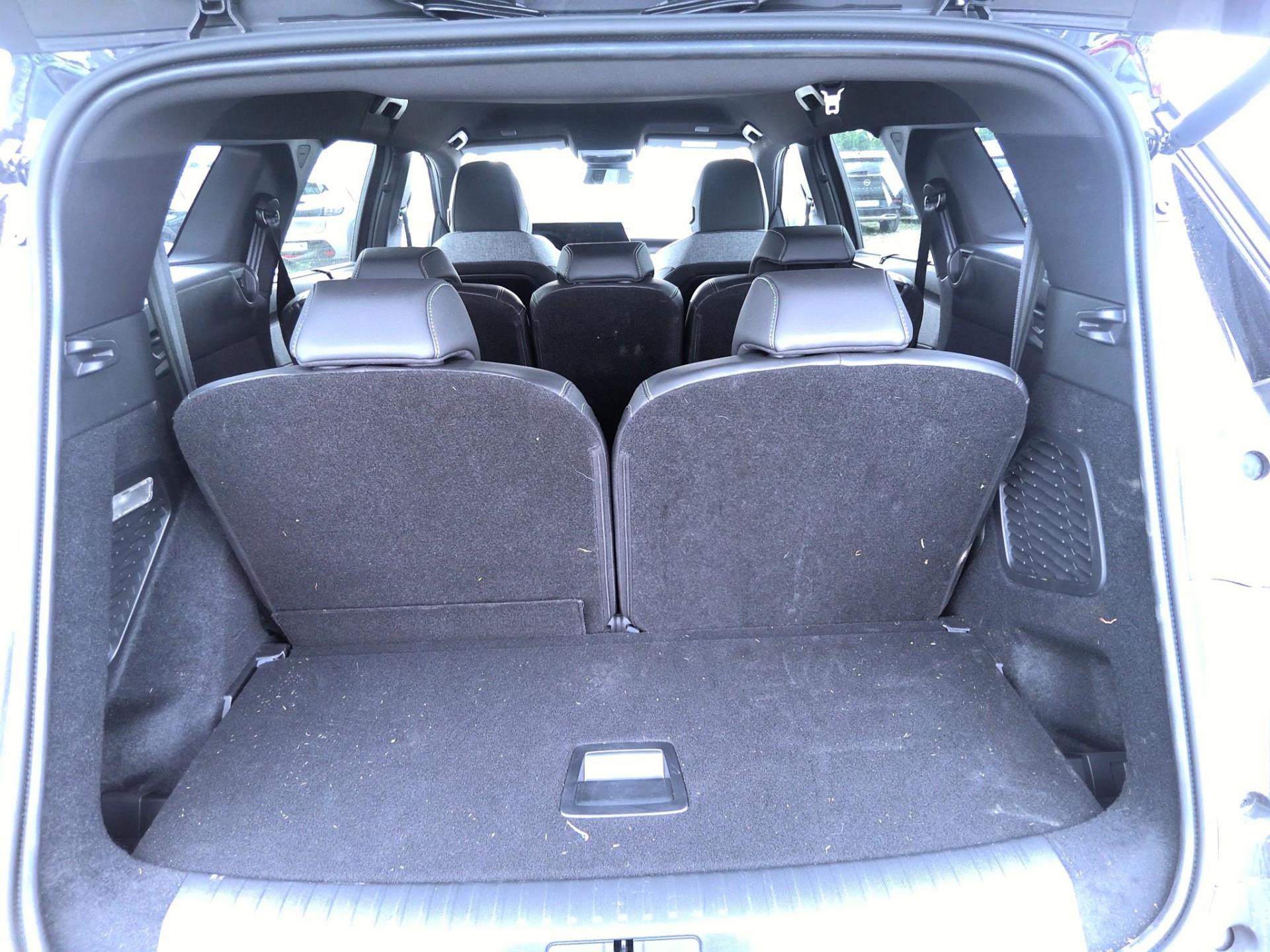 Peugeot 5008 Hybrid 136 e-DCS6 GT 2025