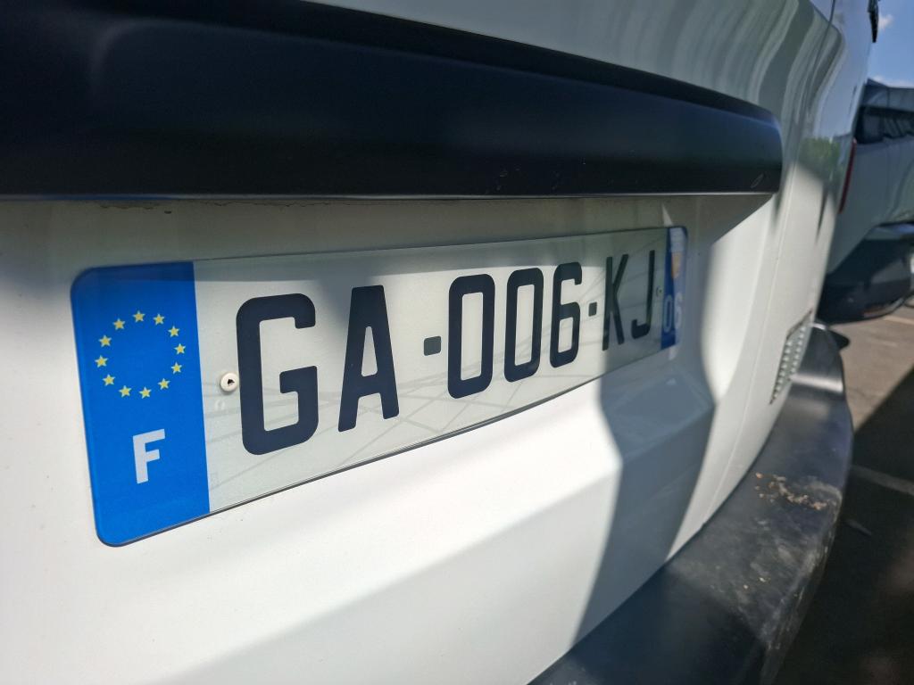 Peugeot EXPERT FGN TOLE COMPACT BLUEHDI 100 S&S BVM6 PREMIUM 2021