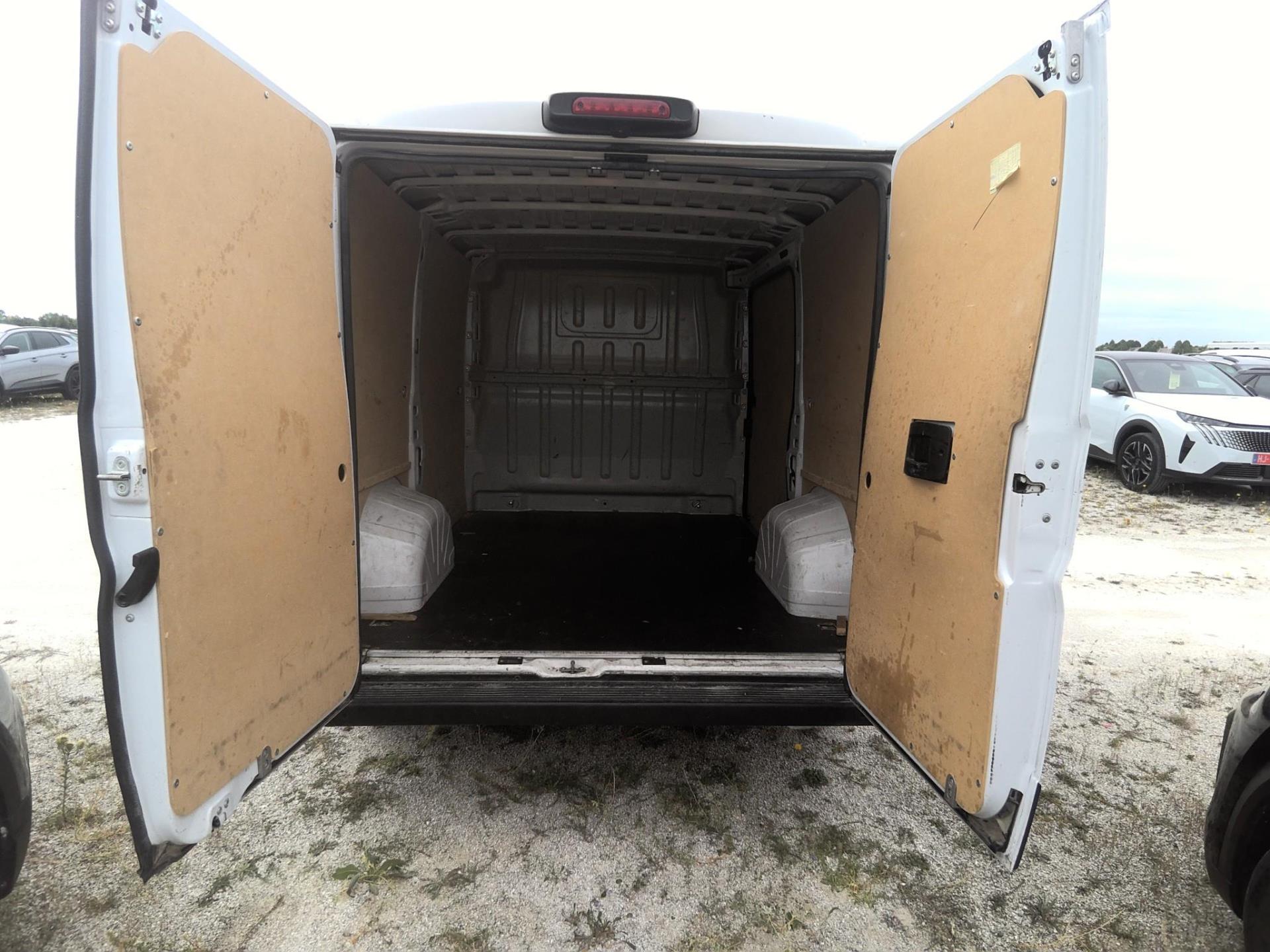 FIAT DUCATO FOURGON TOLE 3.0 C H1 H3-POWER 140 CH PACK PRO LOUNGE CONNECT 2024
