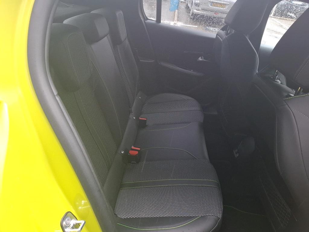 Peugeot 208 PureTech 100 S&S BVM6 GT 2024
