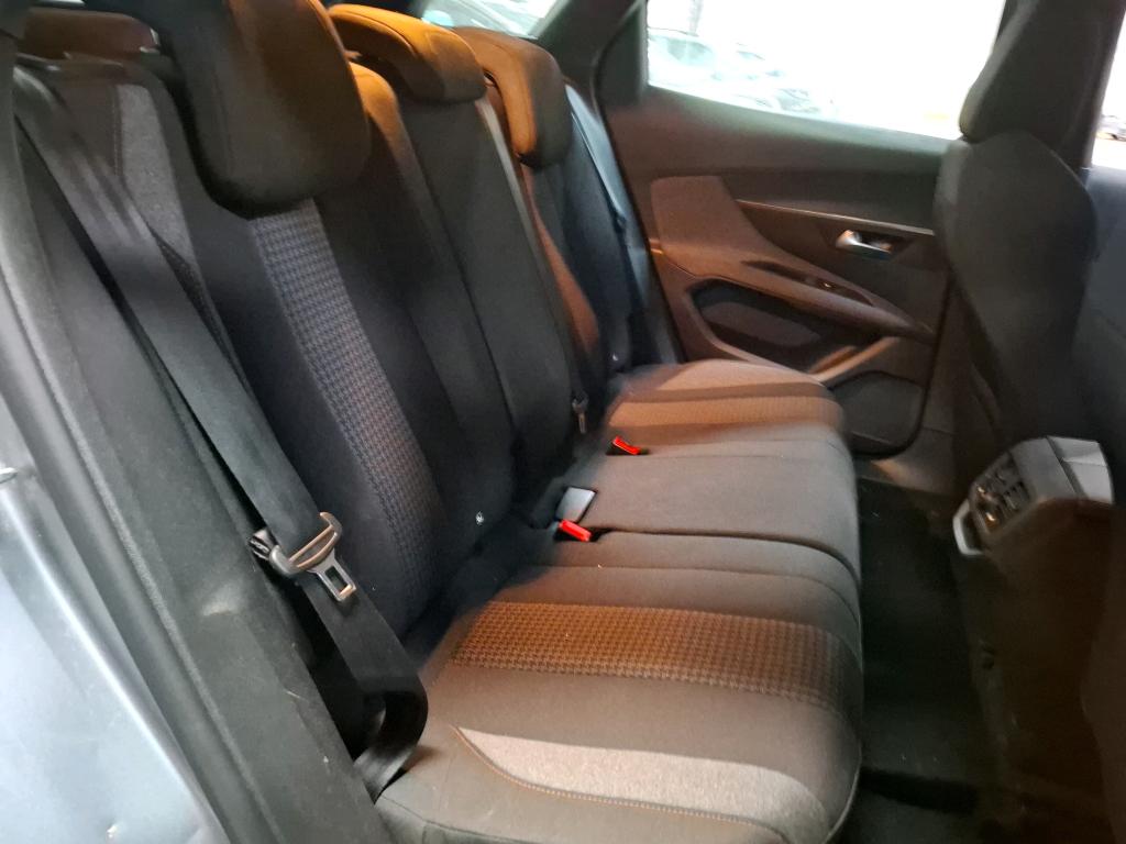 Peugeot 3008 Puretech 130ch S&S EAT8 Active Pack 2022