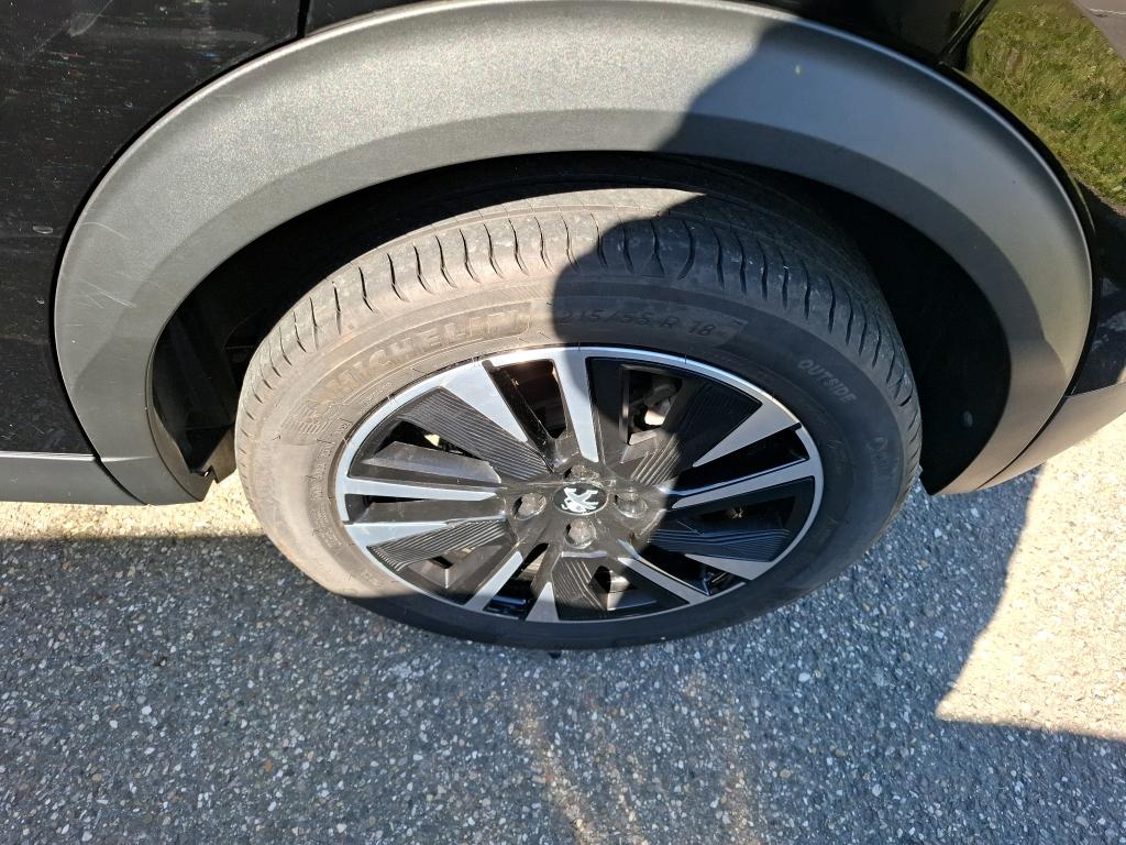 Peugeot 2008 PureTech 130 S&S EAT8 GT Pack 2022
